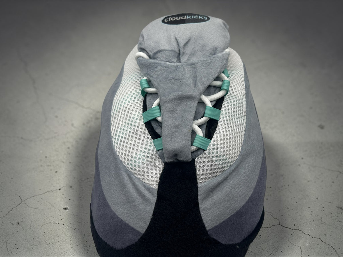 CloudKicks Air 110 Plush Slipper - Hyper Turquoise